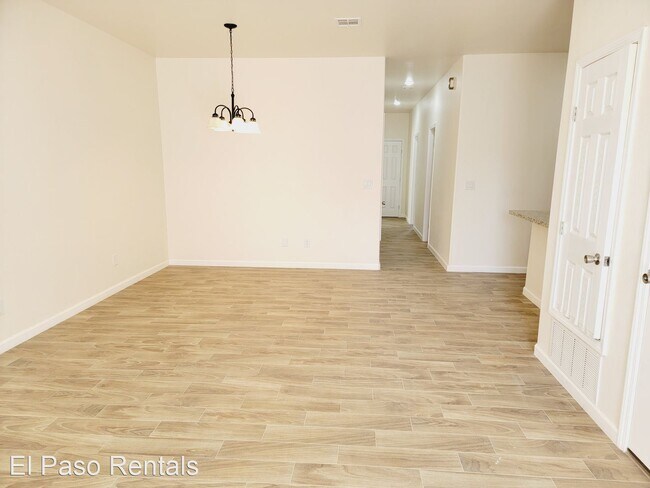 Foto del edificio - 3 br, 2 bath House - 805 Daniel Cadena Unit A