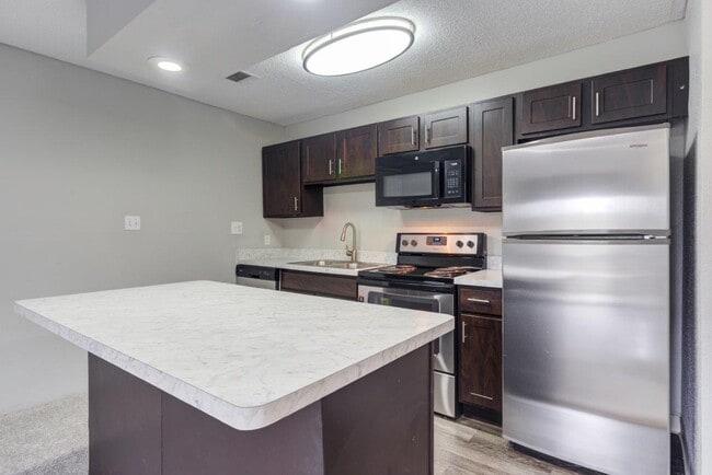 Building Photo - The Lakes of Schaumburg Apartment Homes