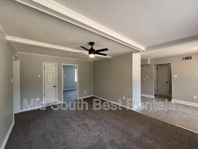 Photo - 1252 Vistaview Cove House