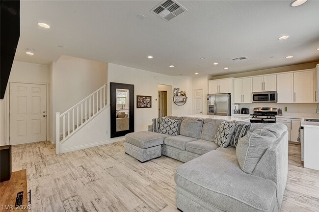 Building Photo - 6363 Amelia Ridge Ave
