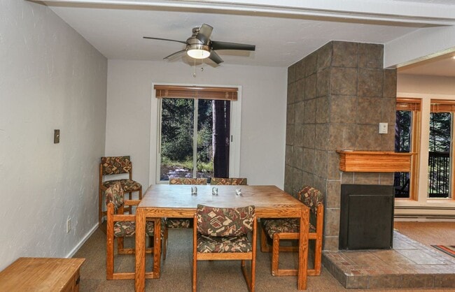 Building Photo - Walk to everything! Partially Furnished! 9...