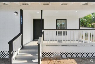 Building Photo - 1501 Maiden Ln