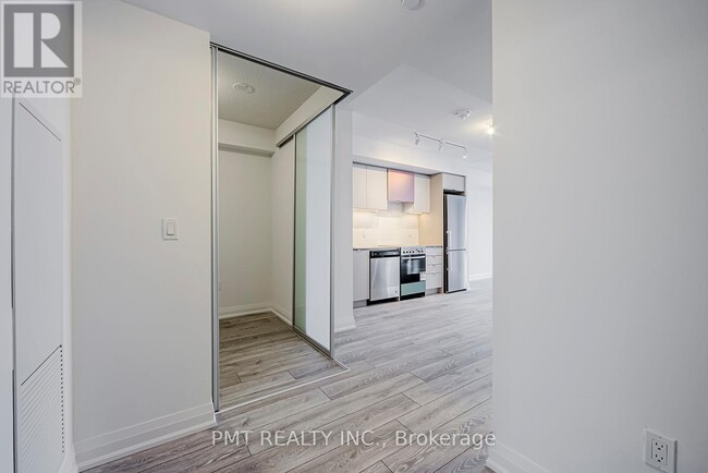 Building Photo - 30 Gibbs Rd