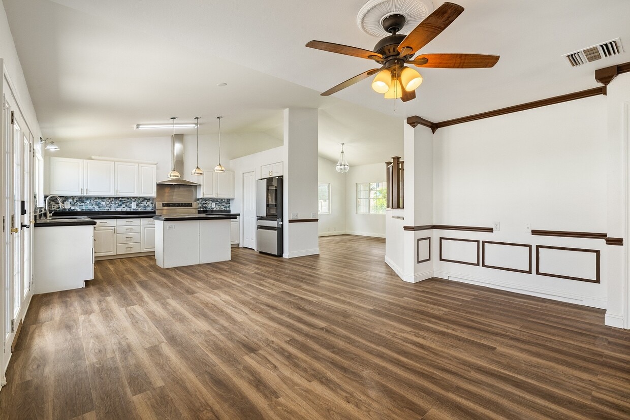 4 bedroom, 3 bathroom single family house. - 4 bedroom, 3 bathroom single family house.