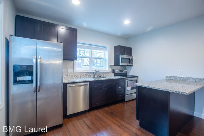 Foto del edificio - 2 br, 2 bath House - 4710 New Hampshire Av...