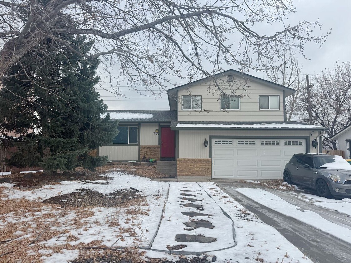 Foto principal - Single Family 3 Bedroom Home in Briargate