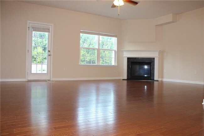 Foto del edificio - 5624 Moresby Ct