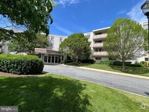 Building Photo - 7501 Democracy Blvd