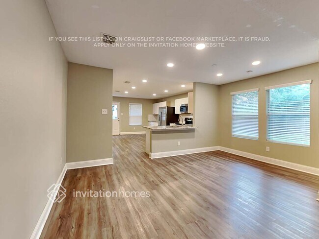 Foto del edificio - 2361 Live Oak Dr