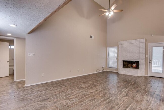 Foto del edificio - 5604 Lordsburg Trail