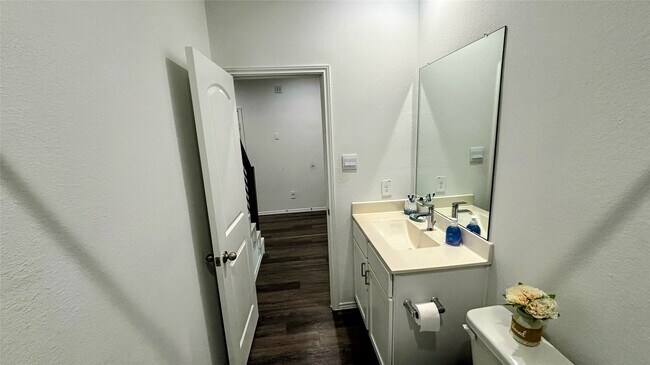 Foto del edificio - 306 Harper Vly Dr
