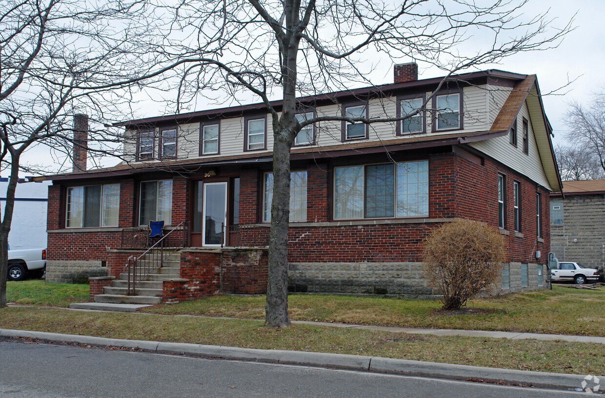 30 Second St, Mount Clemens, MI 48043 Apartments in Mount Clemens, MI