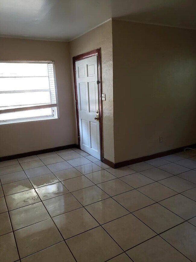 Foto del edificio - 723 Efferson St