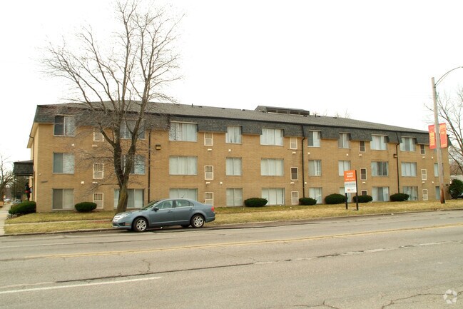 Foto del edificio - Penrod Manor/Faust Manor Apartments