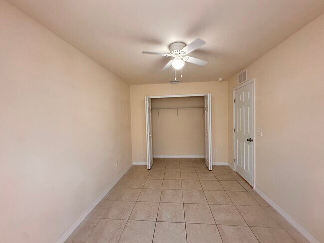 Foto del edificio - 1405 SE 10th Terrace