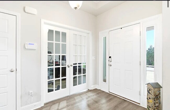 Foto del edificio - 12561 Waxwing Ave