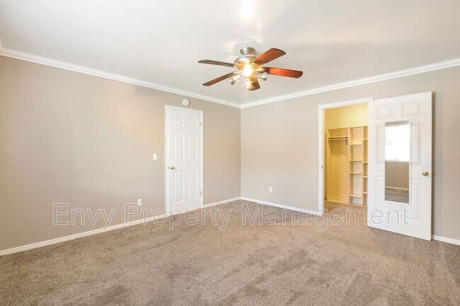 Building Photo - 1427 S 500 E