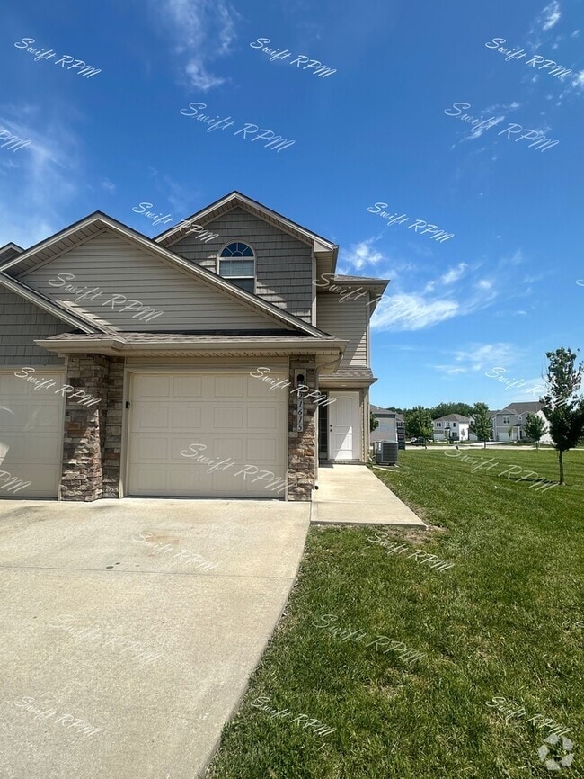 Building Photo - 21615 Westover Ct