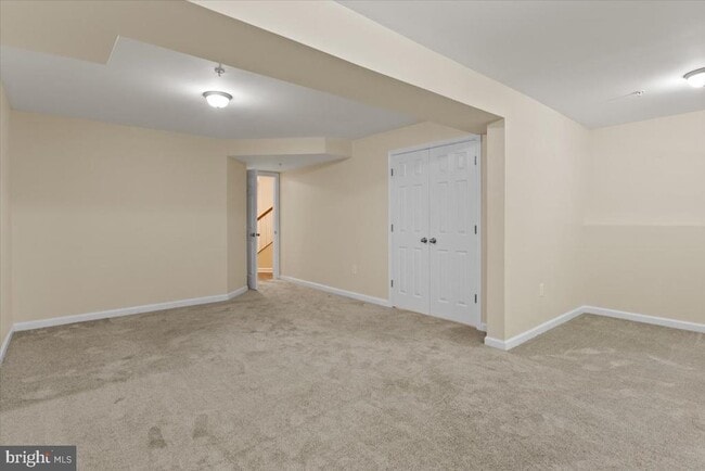 Building Photo - 8329 Autumn Crest Ln