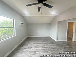 Foto del edificio - 7550 Oak Chase