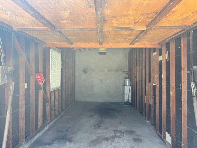 Foto del edificio - 1056 Pajaro St