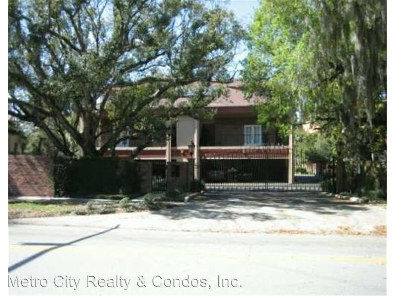 2 br, 2.5 bath House 1150 Delaney Ave. House Rental in Orlando, FL