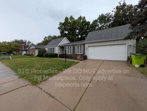 Building Photo - 3224 W Westport Rd