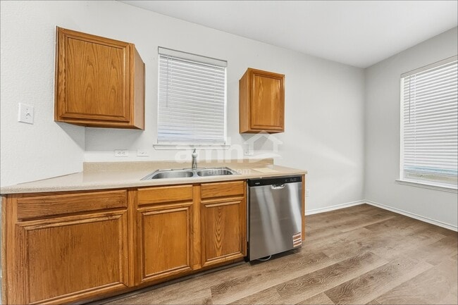 Building Photo - 11741 Cottontail Dr