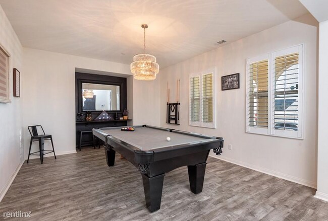 Building Photo - 4 br, 3 bath House - 30451 Woodland Hills ...