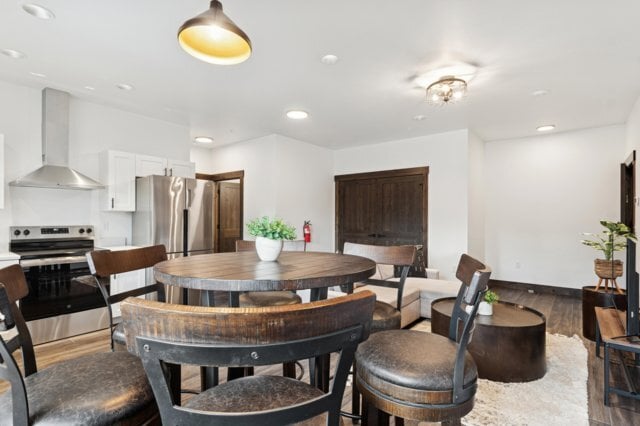 Building Photo - 1010 Baker Ave