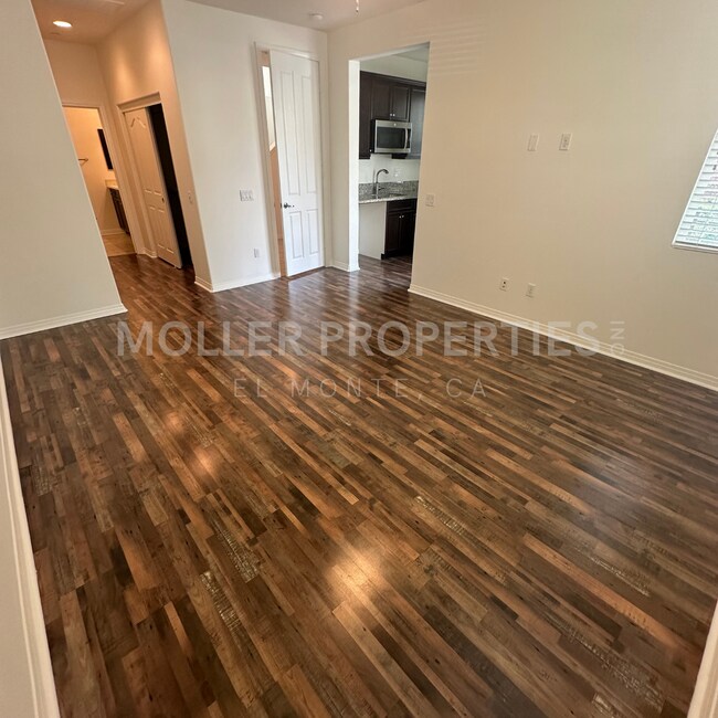 Building Photo - 6061 Satterfield Way