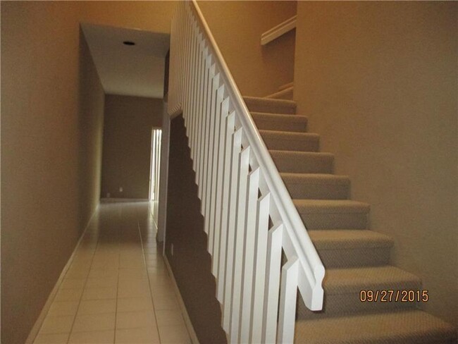 Building Photo - 5426 Pointe Villa Dr