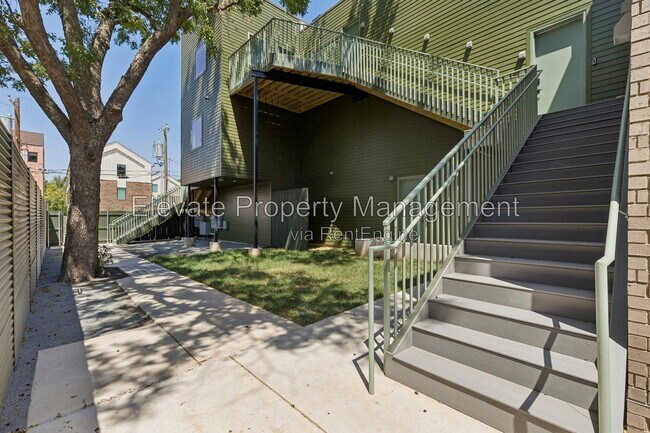 Foto del edificio - 1617 NW 16th St