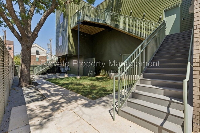 Building Photo - 1617 NW 16th St