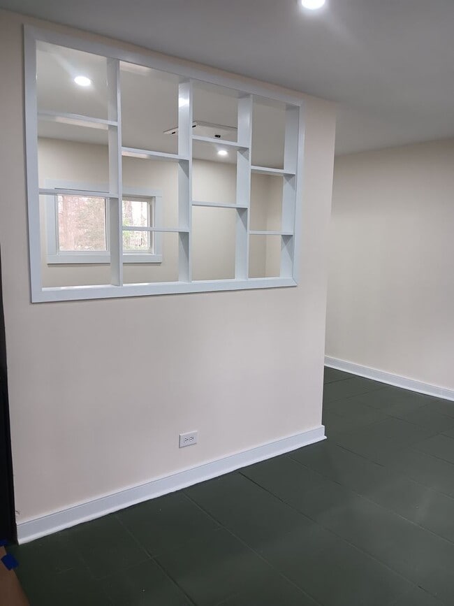 Building Photo - 112 Cleveland Ave