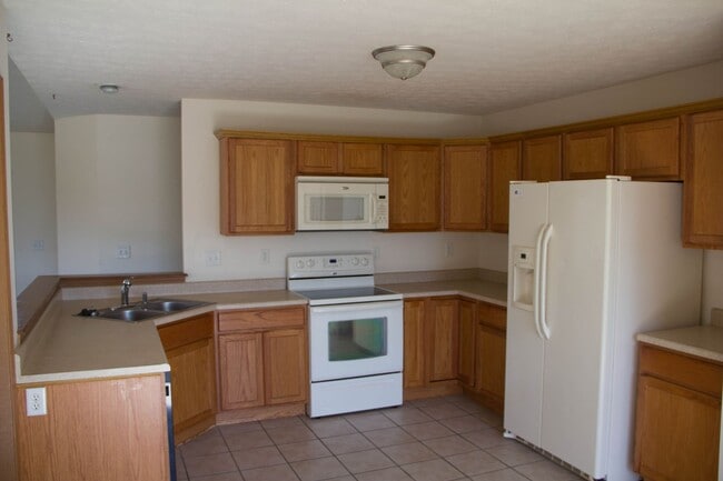 Building Photo - 3955 Druze Ave