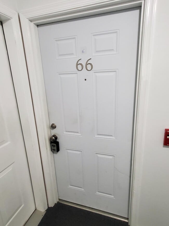 Foto del edificio - 620 Manatawny St