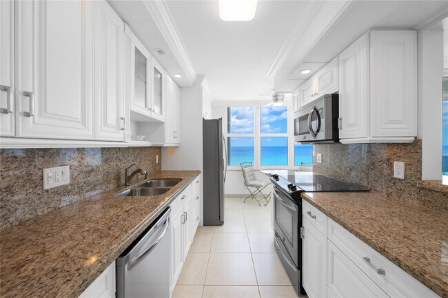 Foto del edificio - 4280 Galt Ocean Dr