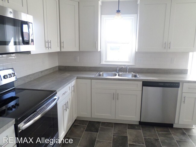 Foto del edificio - 1036 Weeping Willow Dr