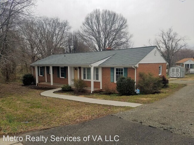 Foto del edificio - 3 br, 1.5 bath House - 2209 Courthouse Road