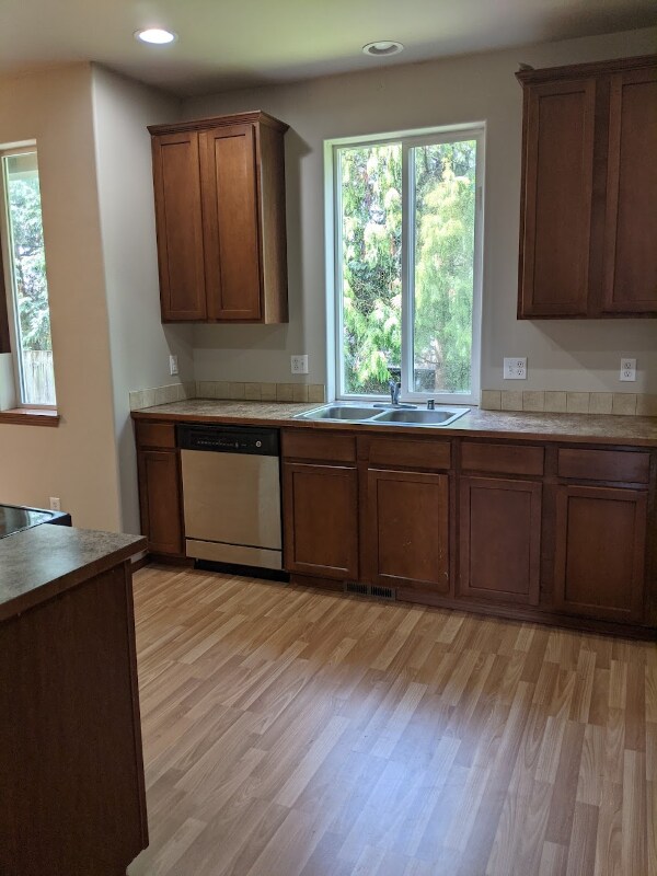 Foto del edificio - 13506 107th Ave Ct E