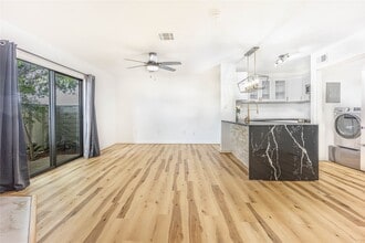 Building Photo - 250 El Dorado Blvd