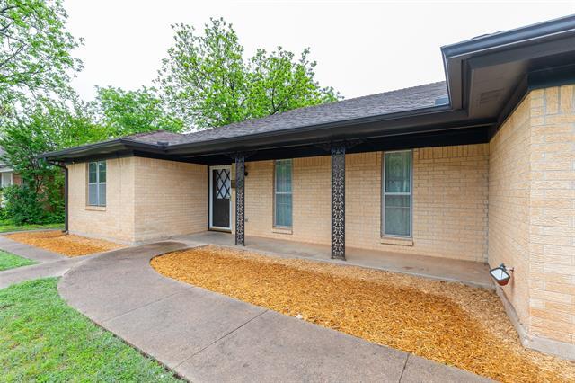 Foto del edificio - 3409 High Meadows Dr