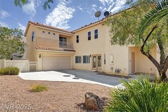 Building Photo - 9340 Lakefront Color St