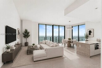 Building Photo - 1300 S Miami Ave