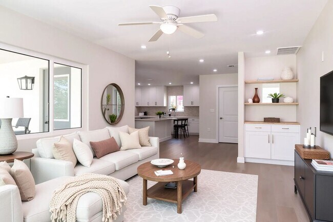 Foto del edificio - Half Off! 3 Bedroom, 2 Bathroom + Bonus Ro...