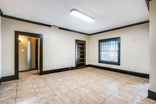 Foto del edificio - 4505 Caroline St