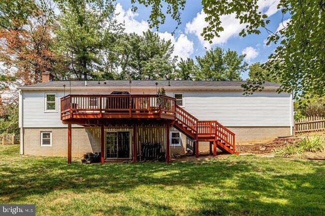 Foto del edificio - 2601 Seskey Glen Ct