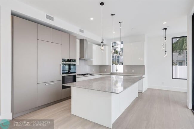 Building Photo - 204 Osceola Park Ln