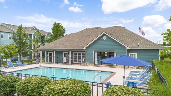 Building Photo - Aventura at Richmond